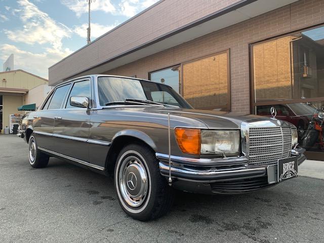 ４５０ＳＥＬ　ウエスタン自動車正規輸入車　オートマチッククライメートコントロール　リアシートパワーリクライニング　ヘッドライトワイパー　ポータブルナビ　バックカメラ　ＥＴＣ