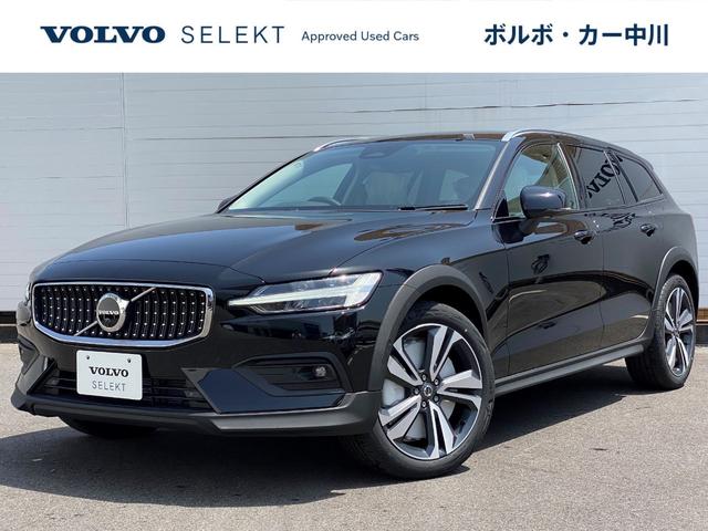 Ｖ６０ クロスカントリー　アルティメット　Ｂ５　ＡＷＤ　認定中古車　Ｇｏｏｇｌｅナビ　ブロンドナッパレザー　ハーマンカードンプレミアムサウンド　クリスタルシフトノブ　シート＆ステアリングヒーター　ベンチレーション　マッサージ機能　ＬＥＤヘッドライト（1枚目）