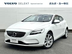 ボルボ　Ｖ４０　Ｔ３　インスクリプション　アイスホワイト　チャコールレザー