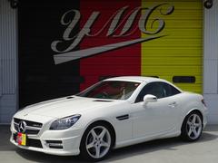 メルセデス・ベンツ　ＳＬＫ　ＳＬＫ２００ブルーエフィシェンシー　ユーザー買取車　ＡＭＧスポーツＰＫＧ　メモリー付きベージュ革パワーシート