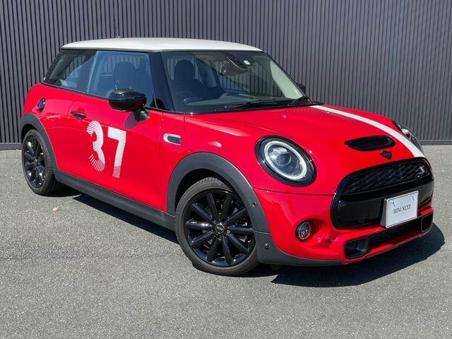 ＭＩＮＩ ＭＩＮＩ クーパーＳ　パディホプカークエディション　限定モデル　ＭＩＮＩ認定中古車　純正ナビゲーション　バックカメラ　Ｂｌｕｅｔｏｏｔｈオーディオ　スマートキー　純正１７インチアルミホイール　禁煙車