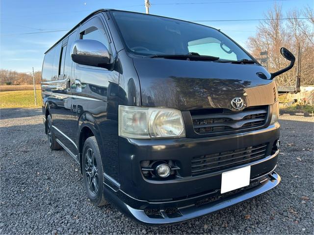 ハイエースバン(トヨタ) 　４ＷＤ　バックカメラ　ナビ　ＴＶ　衝突被害軽減システム　両側スライドドア　オートライト　電動格納ミラー　ＡＴ　ＣＤ　ＵＳＢ　エアコン　パワーウィンドウ　運転席エアバッグ 中古車画像