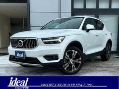 ボルボ　ＸＣ４０　Ｔ４　ＡＷＤ　インスクリプション　電動黒革シート