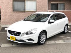 ボルボ　Ｖ６０　Ｔ４　Ｒデザイン　ナビ　ＴＶ