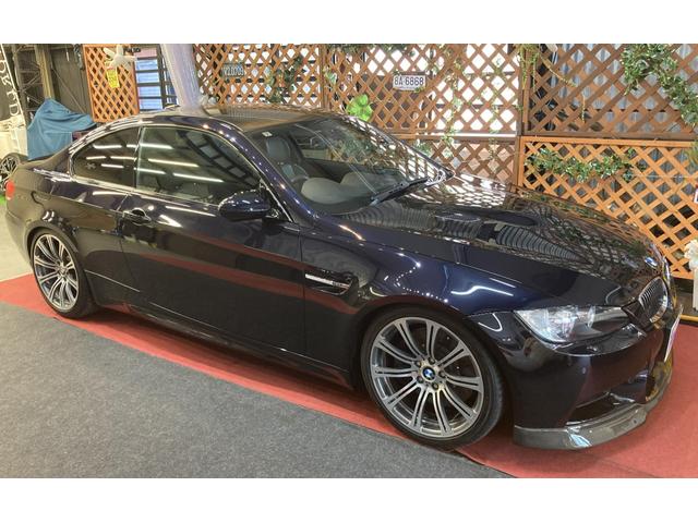 Ｍ３クーペ　４．０　右６ＭＴ　Ｍドライブパッケージ　１９インチＡＷ　車高調　前後パフォーマンスダンパー　アンドロイドナビ　天張り新品張替済み　整備記録