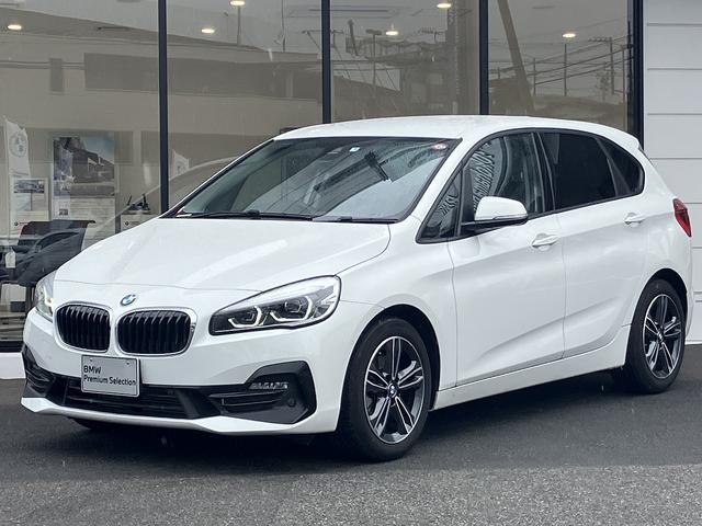 ＢＭＷ ２シリーズ ２１８ｄアクティブツアラー　スポーツ　弊社下取車両　１オーナー車　ハーフレザーシート　オートトランク　アンビエントライト　インテリジェントセーフティ　パーキングアシスト　ピアノトリム　バックカメラ　ミラーＥＴＣ　純正１７インチＡＷ　禁煙車