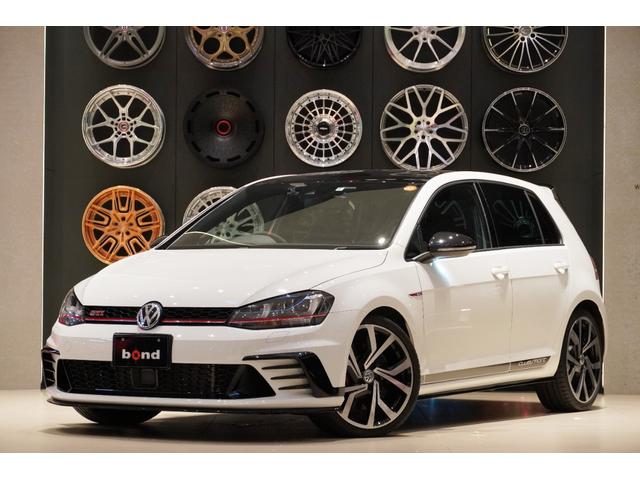 ゴルフＧＴＩ(フォルクスワーゲン) クラブスポーツ　トラックエディション　２００台限定　専用レカロシート　専用エアロ　専用１９インチＡＷ　アルカンターラ３スポークステアリングホイール 中古車画像