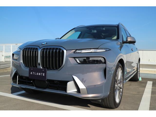 ＢＭＷ ｘＤｒｉｖｅ　４０ｄエクセレンス　Ｂ＆Ｗダイヤモンドサラウンドサウンドシステム　Ｉｎｄｉｖｉｄｕａｌフルレザーメリノ２２インチホイール　スカイラウンジパノラマガラスサンルーフ　２列目コンフォートシート　純正ドラレコ