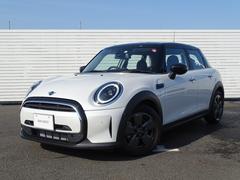 ＭＩＮＩ　ＭＩＮＩ　クーパー　プレミアムプラスパッケージクラシックトリム　正規認定中古車　元社用車