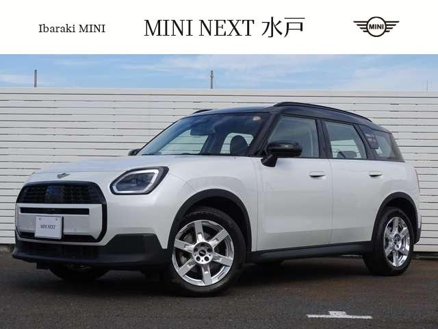 MINI カントリーマンD 入荷しました!! お車やお見積りについて、お気軽にお問い合わせくださいませ!!