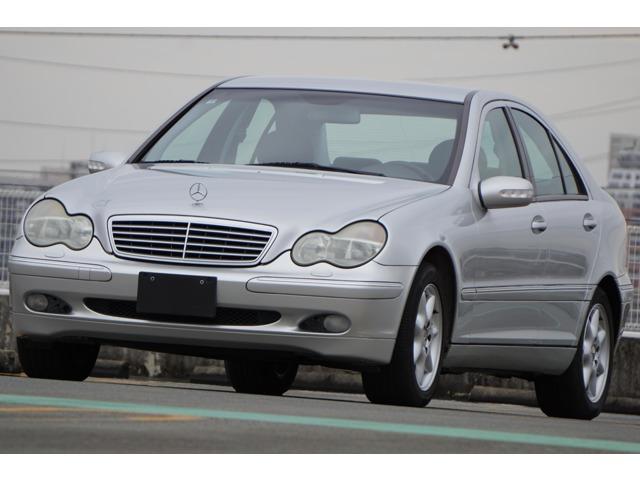 W203 C320 左ハンドル入庫しました!