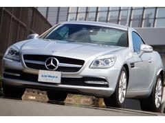 メルセデス・ベンツ　ＳＬＫ　ＳＬＫ２００ブルーエフィシェンシー　走行２．５万ｋｍ　ＴＶ　ナビ