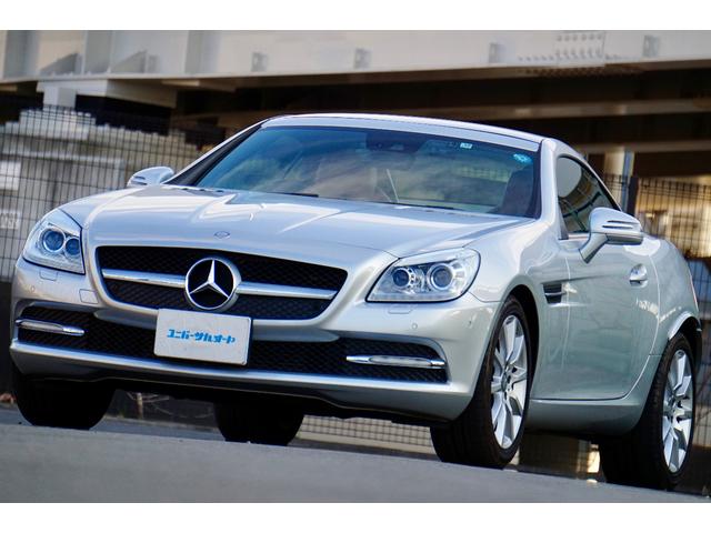 メルセデス・ベンツ ＳＬＫ ＳＬＫ２００ブルーエフィシェンシー　１オーナー　検６／１０　走行４．７万ｋｍ　ＴＶ　ナビ　ＥＴＣ　赤革　前後ドラレコ　評価４点