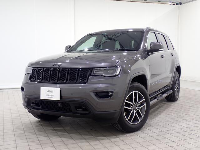 クライスラー ジープ ジープ グランドチェロキーラレード 純正ナビゲーション ａｐｐｌｅｃａｒｐｌａｙ ｂｌｕｅｔｏｏｔｈ バックカメラ ｅｔｃ フロントドライブレコーダー サイドステップ 認定中古車保証１年付帯の中古車 19 令和1 年式 走行1 0万キロ 車体色