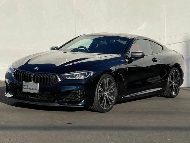 ＢＭＷ ８シリーズ Ｍ８５０ｉ　ｘＤｒｉｖｅクーペ　ＢＰＳ１年保証　２０ＡＷｉｎｄｉｖｉｄｕａｌ　Ｌａｓｅｒライト　カーボンルーフ　Ｂ＆Ｗ　ナイトビジョン　ソフトクローズ　アクティブステアリング　フルセグ　ワイヤレス充電　ヘッドアップディスプレイ