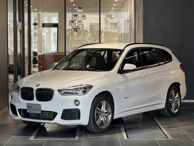 Ｘ１ ｘＤｒｉｖｅ　１８ｄ　Ｍスポーツ　前後障害物センサー　バックカメラ　インテリジェントセーフティ　スポーツシート　パーキングアシスト　ＳＯＳコール　コンフォートアクセス　ＬＥＤヘッドライト　Ｂｌｕｅｔｏｏｔｈ　ミュージックコレクション