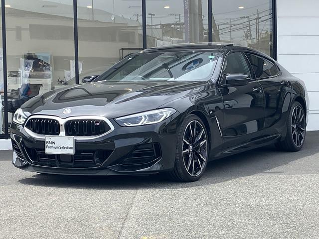 Ｍ８５０ｉ　ｘＤｒｉｖｅ　グランクーペ　弊社下取車　１オーナー　ＢＰＳ２年保証　ツインサンルーフ　黒茶革シート　ジェスチャーコントロール　シートヒーター／エアコン　ｈａｒｍａｎ／ｋａｒｄｏｎスピーカー　トップビューカメラ　禁煙車　ＡＣＣ