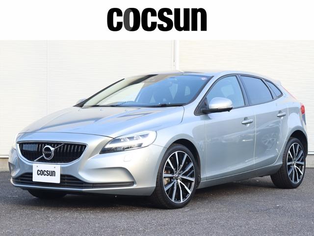 ボルボ Ｖ４０ Ｄ４　ダイナミックエディション　特別仕様車　専用１８インチアルミホイール　Ｔ－Ｔｅｃ／テキスタイルシート　フロントシートヒーター　ＰＣＣキーレスドライブ　ミルドアルミニウムパネル　インテリアライトパッケージ　ドライブレコーダー　禁煙