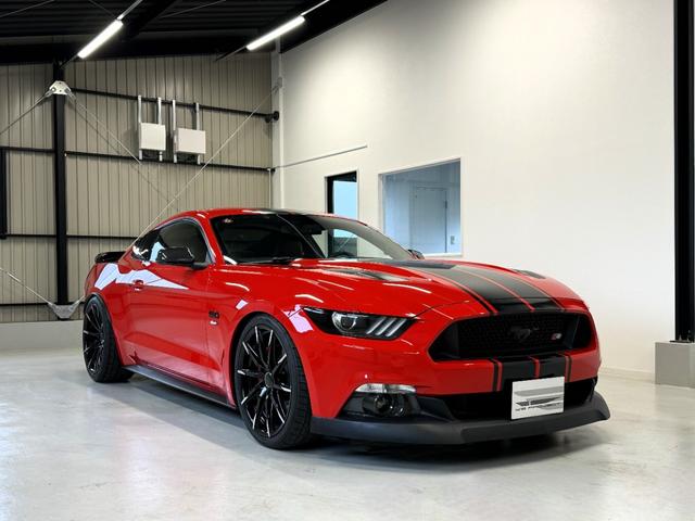 　ストリートファイターＧＴ・モダンマッスルジャパン正規輸入車・ＲＯＵＳＨスーパーチャージャー・新品ナビ・ＴＶ・レクサーニ２０インチＡＷ