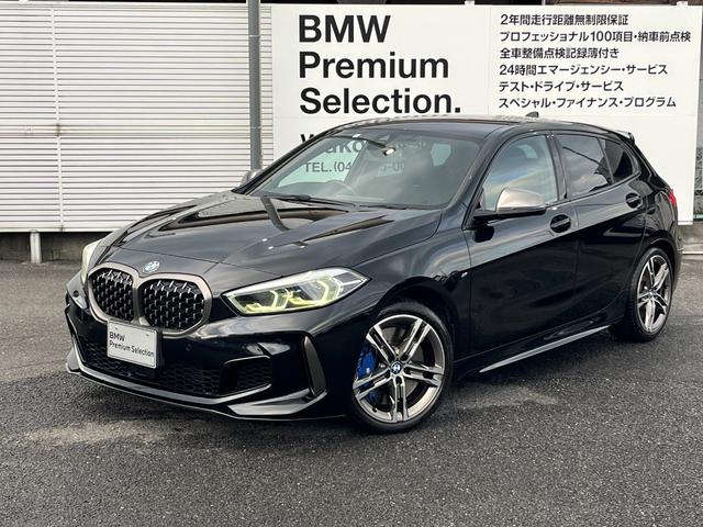 Ｍ１３５ｉ　ｘＤｒｉｖｅ　デビューＰ／ストレージＰ／コンフォートＰ／前席シートヒーター／１８ＡＷ／認定保証２年／Ｍスポーツシート／ワンオーナー／ドラレコ