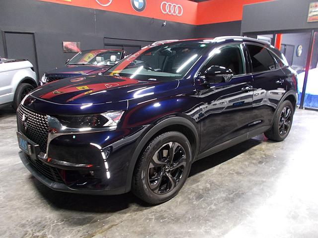 正規ディーラー車！程度良好な人気ブルーアンクル！ ＤＳ７クロスバックソーシック　ディーゼルターボエンジンの入庫です！