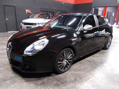 ジュリエッタ クアドリフォリオ ヴェルデ R6年タイミングベルト&ウオーターポンプ交換歴 ドライブベルト交換歴 アイドラプーリー交換歴 クラッチASSY交換済 ディーラー整備車両 整備記録簿 赤革 SDナビ地デジBカメラ 6速マニュアルターボ 中古車画像