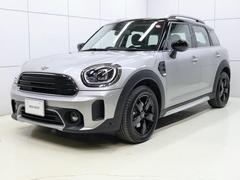 ＭＩＮＩ　ＭＩＮＩ　クーパーＤクロスオーバープレミアム＋Ｐクラシクトリム　認定中古車　純正ナビ　ＡＣＣ