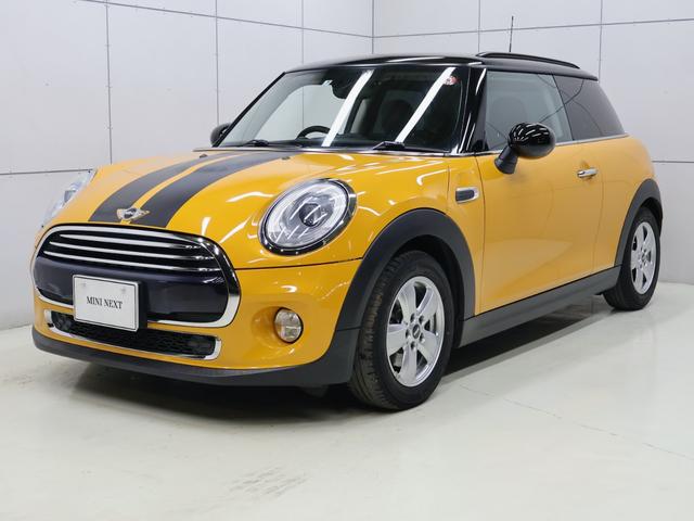 ＭＩＮＩ ＭＩＮＩ クーパー　純正ナビ　障害物センサーＲカメラ　スマートキー