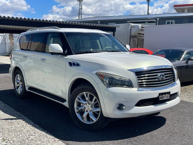 インフィニティ ＱＸ５６ ベースグレード　２０１０年モデル　４ＷＤ　リアパワーゲート　シートヒーター　ステアリングヒーター