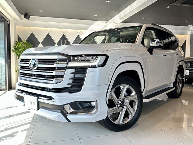 浦和美園にある大型商業施設の向かいにあります。 高級輸入車から国産車までお客様のご要望に合わせて幅広く取り扱っております