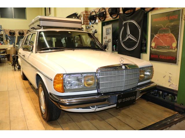 メルセデス・ベンツ 　３００ＴＤＴ　ディーセルターボ　Ｗ１２３　サンルーフ付