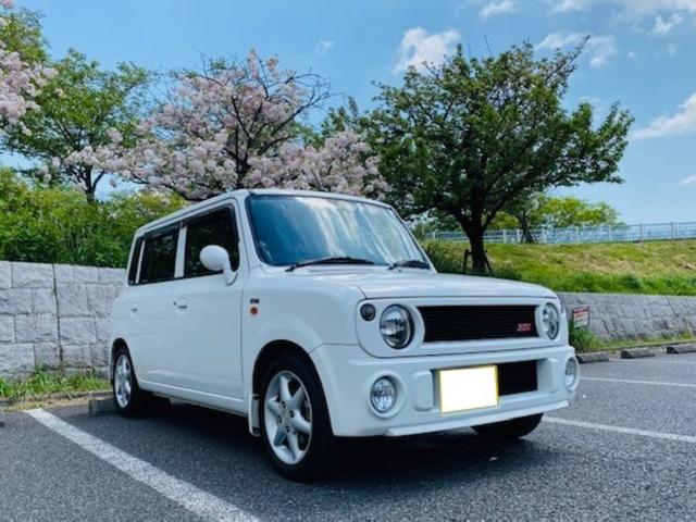 アルトラパン ＳＳ　最終型　５ＭＴ　ターボ　ノーマル車　禁煙車　タイヤ交換済　ＥＴＣ　キーレス　車検：令和７年１１月　クラッチワイヤー交換　ＵＶカットプライバシーガラス