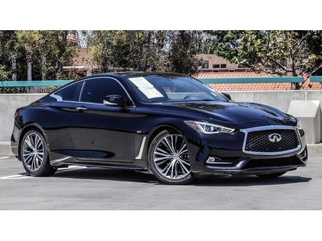 中古車 インフィニティ インフィニティ ｑ６０ ３ ０ ｔ プレミアム中古車販売実績 10 30 株 ｇｍコーポレーション 中古車 なら グーネット中古車