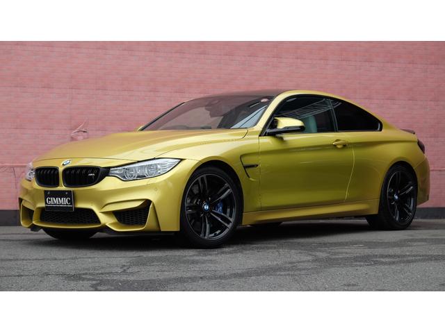 ＢＭＷ Ｍ４ Ｍ４クーペ　ホワイトレザー／カーボンルーフ／１９ＡＷ／ドライビングアシスト／ＨＵＤ／ＨＤＤナビ／ＴＶ／ＢＴ／３Ｄデザインパドル／アルカンターラステアリング／ＧＴＳスタイルテール／ドラレコ／ＥＴＣ／ミラーレーダー