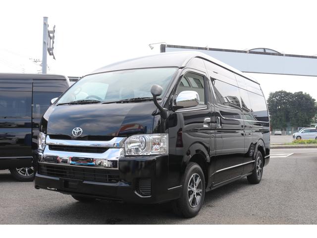 ファインテックツアラー 4WD 特装ブラック(1枚目)