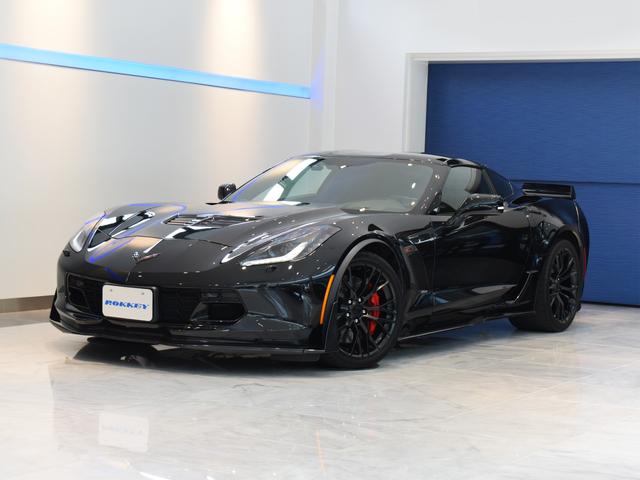 シボレー シボレーコルベット Ｚ０６　正規Ｄ車　８速ＡＴ　純正カーボンエアロ　リアスポイラー　コンペティションバケットシート　純正ナビ　ホイールマットブラックペイント