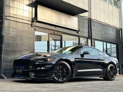 マスタング　シェルビーＧＴ３５０　レカロシート　ブレンボ　６速ＭＴ　ＮＡ５．２Ｌフラットプレーンクランクエンジン　アップルカープレイ　アンドロイドオート　走行履歴確認書付き（フォード）
