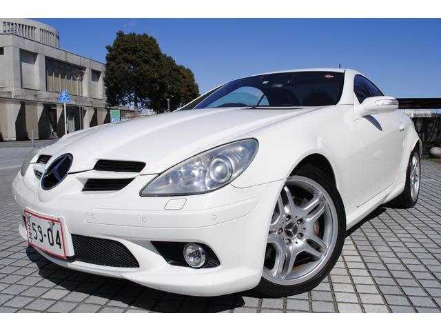 ＳＬＫ３５０　ＡＭＧスポーツパッケージ　ＡＭＧ１８インチアルミホイール　ドライブレコーダー　電動バリオルーフ　ハーマンカードンオーディオシステム　メモリー付き本革シート　シートヒーター　キーレスキー　パドルシフト