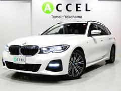 ＢＭＷ　３シリーズ　３２０ｉツーリング　Ｍスポーツ　ＡＣＣ　パノラマサンルーフ