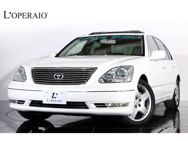 黒革　フルノーマル　純正１８インチＡＷ　ムーンルーフ ユーロチューンドサス　電動サンシェード　プライバシーガラス　スペアキー