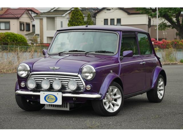 ＭＩＮＩ クーパー　スポーツパックリミテッド　クーパー　スポーツパックリミテッド　アマランス・パープル　４速マニュアル　車検整備付き　修復歴無し　法定整備付き　ワンオーナー　革シート（1枚目）