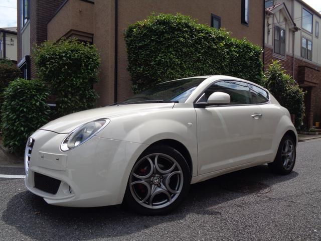 ネームＭｉミラノ・アレーゼでデザイン、生産地がトリノ Ｔｏに由来し、神話／伝説を意味とするＭｉＴｏ最終ポルトローナ・フラウ茶革