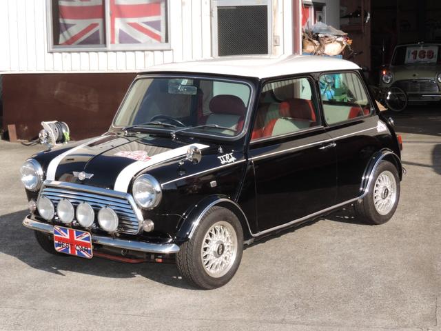 mini 黒 ブラック系の中古車を探すなら グーネット中古車 ローバーの中古車情報 mini 黒 ブラック系の中古車を探すなら グーネット中古車 ローバーの中古車情報