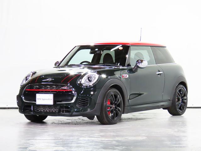 ｍｉｎｉ ｍｉｎｉジョンクーパーワークス 認定中古車 ｔｖ パドルシフト ｂカメラ ヘッドアップディスプレイ ドライブモード スマートキー ｌｅｄライトの中古車 車体価格299万円 17 平成29 年式 走行2 1万キロ 車体色レベルグリーン 神奈川県横浜市港南区港南台７