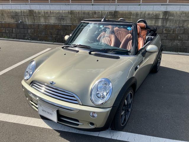 ＭＩＮＩ(ミニ) クーパー　コンバーチブル　サイドウォーク　限定車サイドウォーク　本革シート　シートヒーター　禁煙車 中古車画像