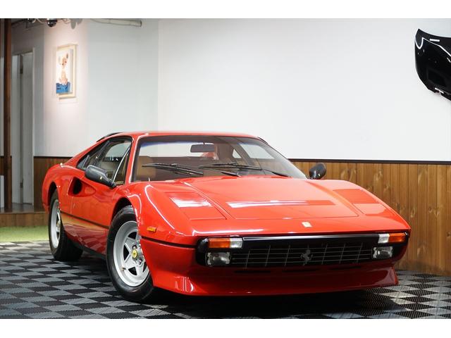 フェラーリ ＧＴＢ　３０８ＧＴＢ　クワトロバルボーレ　純正ホイール　純正フロントスポイラー　ヴィタローニミラー　ＭＯＭＯステアリング　キーレス　ＨＤＤナビＴＶ　左ハンドル　１９８５モデル　ヨーロッパ並行