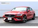 Ｓ６０ Ｂ５　インスクリプション　チャコールレザーシート　シートヒーター　ベンチレーション　９インチナビ　３６０度カメラ　先進安全支援システム　元試乗車（1枚目）