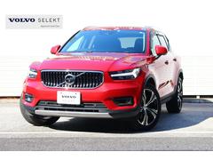 ボルボ　ＸＣ４０　リチャージ　ＰＨＶ　Ｔ５　インスクリプション