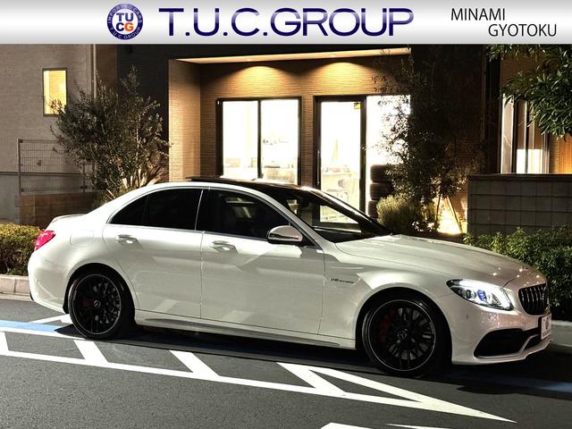 メルセデスＡＭＧ Ｃ６３　Ｓ　レーダーセーフティＰＫＧ　後期　ｍｅコネクト　ＡＭＧエアロ　１９インチアルミ　赤黒ナッパレザー　パノラマサンルーフ　ＨＤＤナビ　地デジ　Ａｐｐｌｅカープレイ　液晶メーター　前後ドラレコ　２年保証付