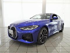 ＢＭＷ　４シリーズ　４２０ｉクーペ　Ｍスポーツ　１９インチＭライトアロイホイール　ブラックヴァーネスカレザー